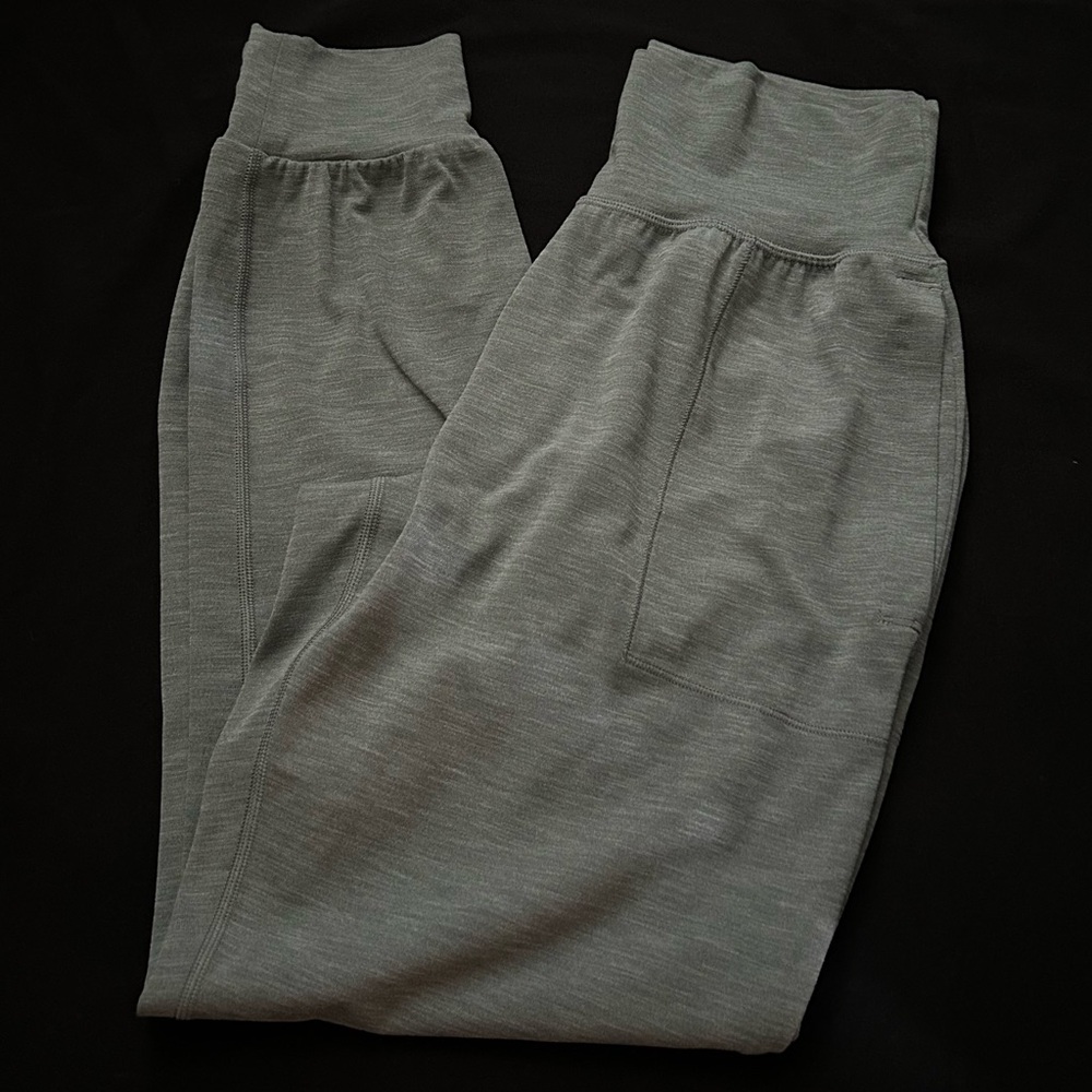 Athleta Light Gray High-Waist Joggers